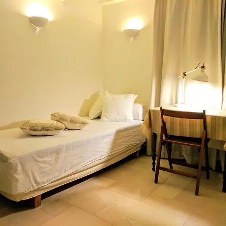 Citilet 4 Duplex, Funky With Large Terrace 아파트
