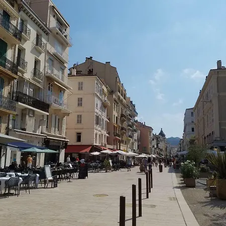 Citilet 4 Duplex, Funky With Large Terrace