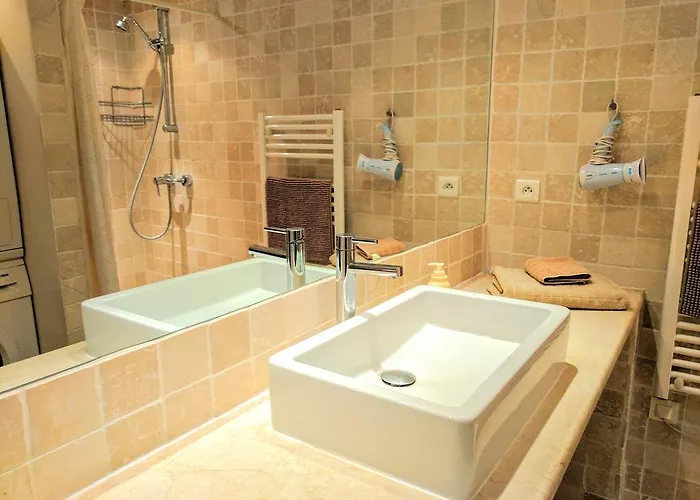 شقة Citilet 4 Duplex, Funky With Large Terrace *