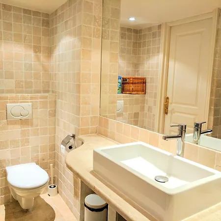 Citilet 4 Duplex, Funky With Large Terrace Cannes
